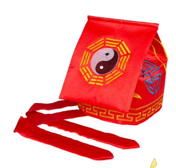 Taoist Paraphernalia's Clothing Daodrobes Shoes Cap Positive School Gossip Towels Gossip Cap Red Yellow Black