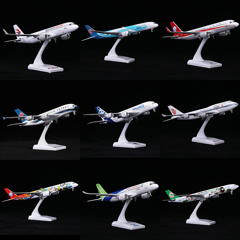 28-30cm Wheeled and Illuminated Realistic Airplane Model Airbus A380 Boeing 787 China Southern Airlines China Eastern Airlines Passenger Aircraft Ornament