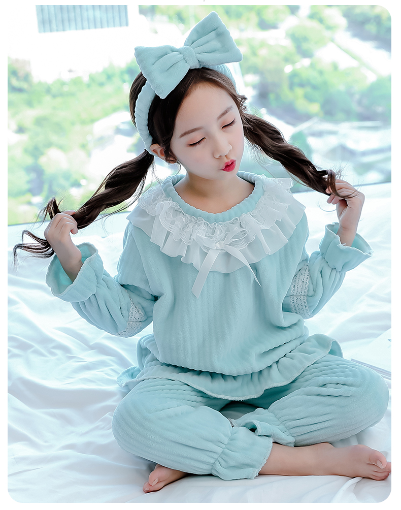 Cô gái flannel đồ ngủ mùa xuân và mùa đông bé cậu bé lớn con dày Coral Princess tracksuit cô gái trẻ đồ bơi bé trai