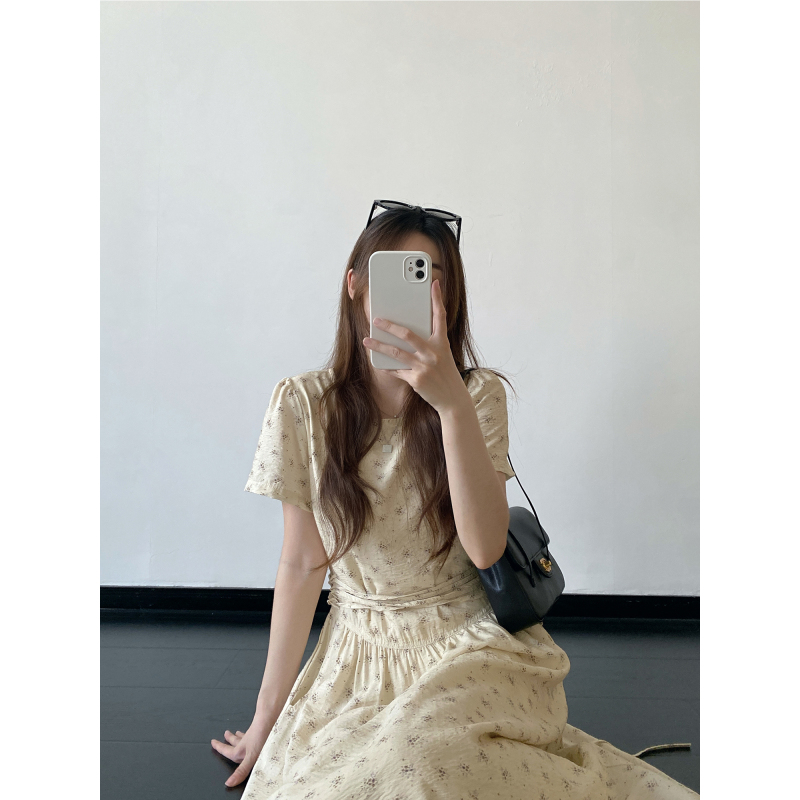 Sunyou "Wooden Tone Almond" Daisy Floral Dress Women's Summer Waist-Slimming Elegant Tie-Up Long Dress