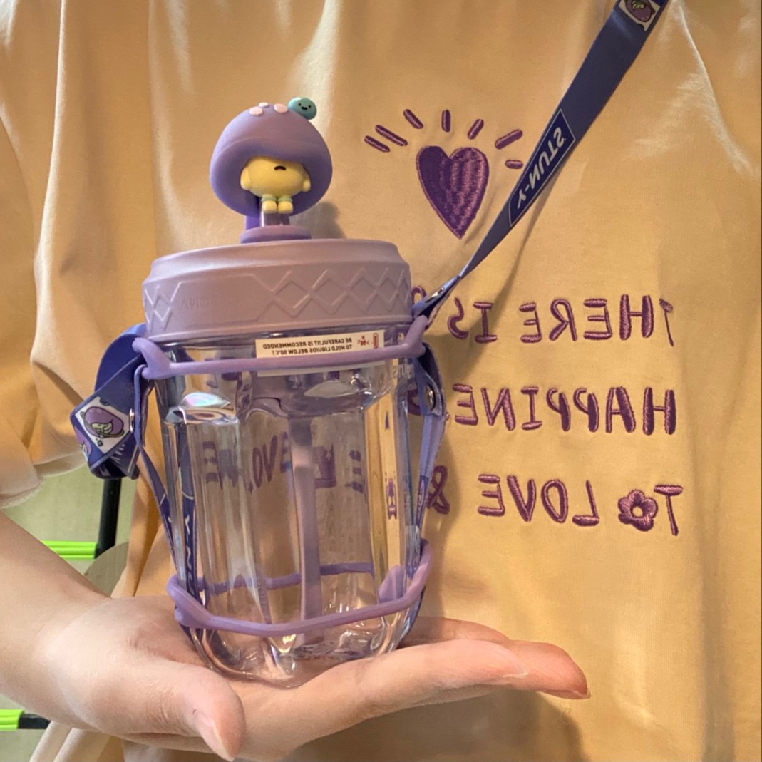 Small palm cute Martian straw cup girls large capacity high face value children adult tennis red cute summer water glasses