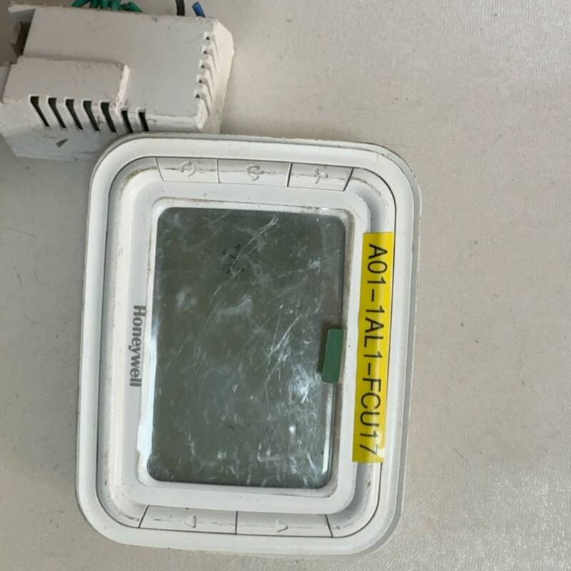 Repairable Honeywell T6861H2Wb Temperature Controller Panel Negotiable Price Repairable Honeywell T6861H2Wb Temperature Controller Panel Negotiable Price
