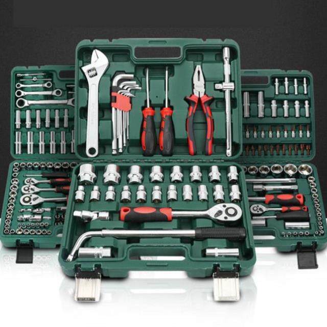 Automotive maintenance sleeve tube wheel wrench with car repair hardware multi-function combination toolbox set