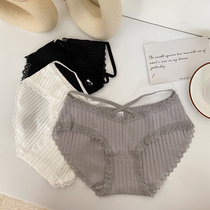 XIAOMiWU cross Europe and America deep V cotton breifs sexy lace thread fabric low waist panties