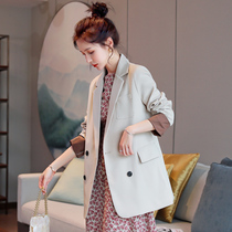 Pregnant women spring coat 2021 New Korean hot mom fashion casual small suit pregnancy loose suit top