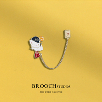 Kitty Mailman College Wind Brooch Cute Day Series Couple Badges Pins Girl Little Fresher Bag Pendant Trinkets