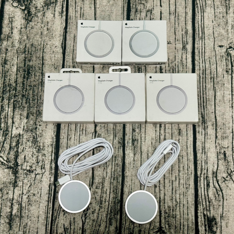 Suitable for Apple Original 12/13/14/15/16/17Pro Max 25W Braided 1/ 2m Magnetic Wireless Magsafe Charger Us Version A2580 A3250 Suitable for Apple Original 12/13/14/15/16/17Pro Max 25W Braided 1/ 2m Magnetic Wireless Magsafe Charger Us Version A2580 A3250