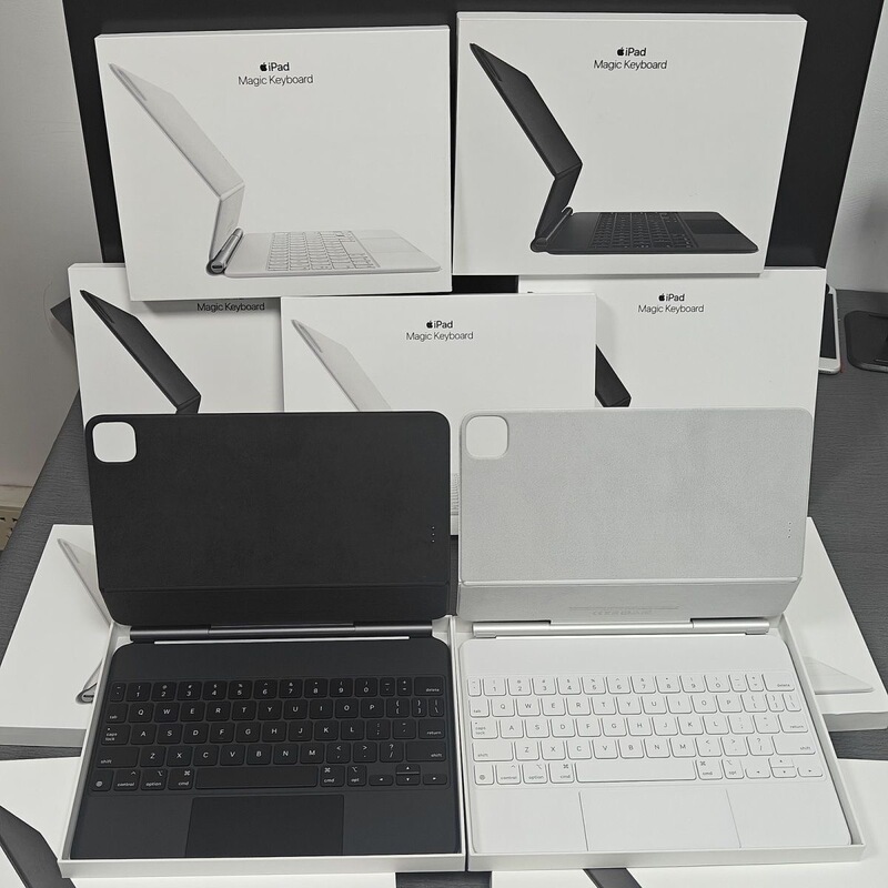 Apple Original Magic Keyboard 18/20/21/22 Models iPad Pro 11inch 12.9inch Air6/7/8 13inch Apple Original Magic Keyboard 18/20/21/22 Models iPad Pro 11inch 12.9inch Air6/7/8 13inch