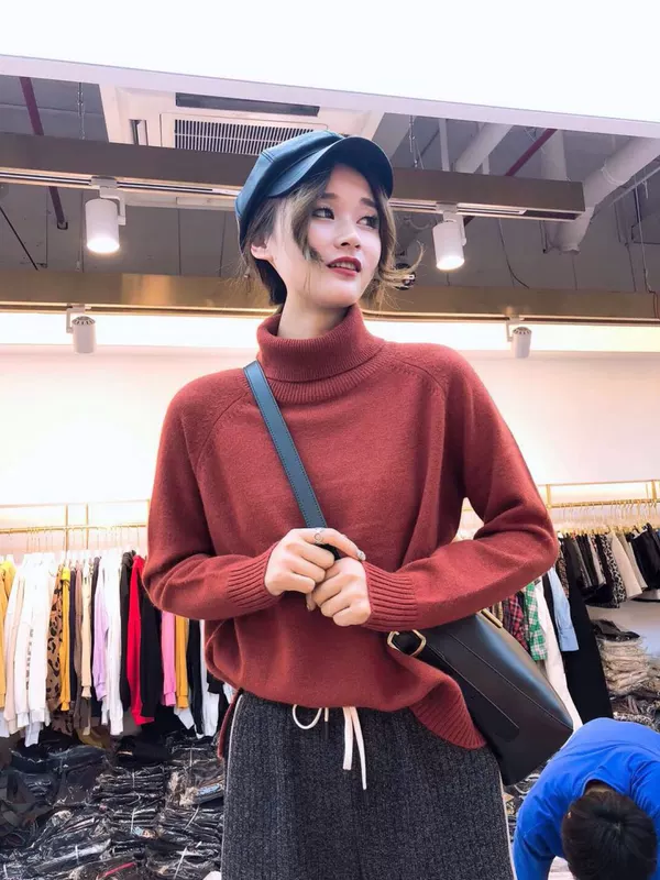 Châu Âu ga 2019 mùa thu mới của phụ nữ Áo len cashmere châu Âu bên hông áo len dài tay cao cổ áo len - Áo len thời trang u40