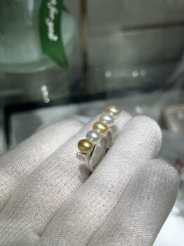 Colorful gold beads, australian white keshi multi-bead balance beam ring, about 5 6mm points, 18k natural diamonds