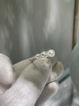 Japanese finished product open 3 beads 4 5.5mm seawater akoya balance beam ring 18k natural diamond