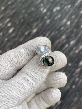 9.85mm silver blue light australian white 10.06mm malachite green double bead ring seiko s925 inlay shot in natural light