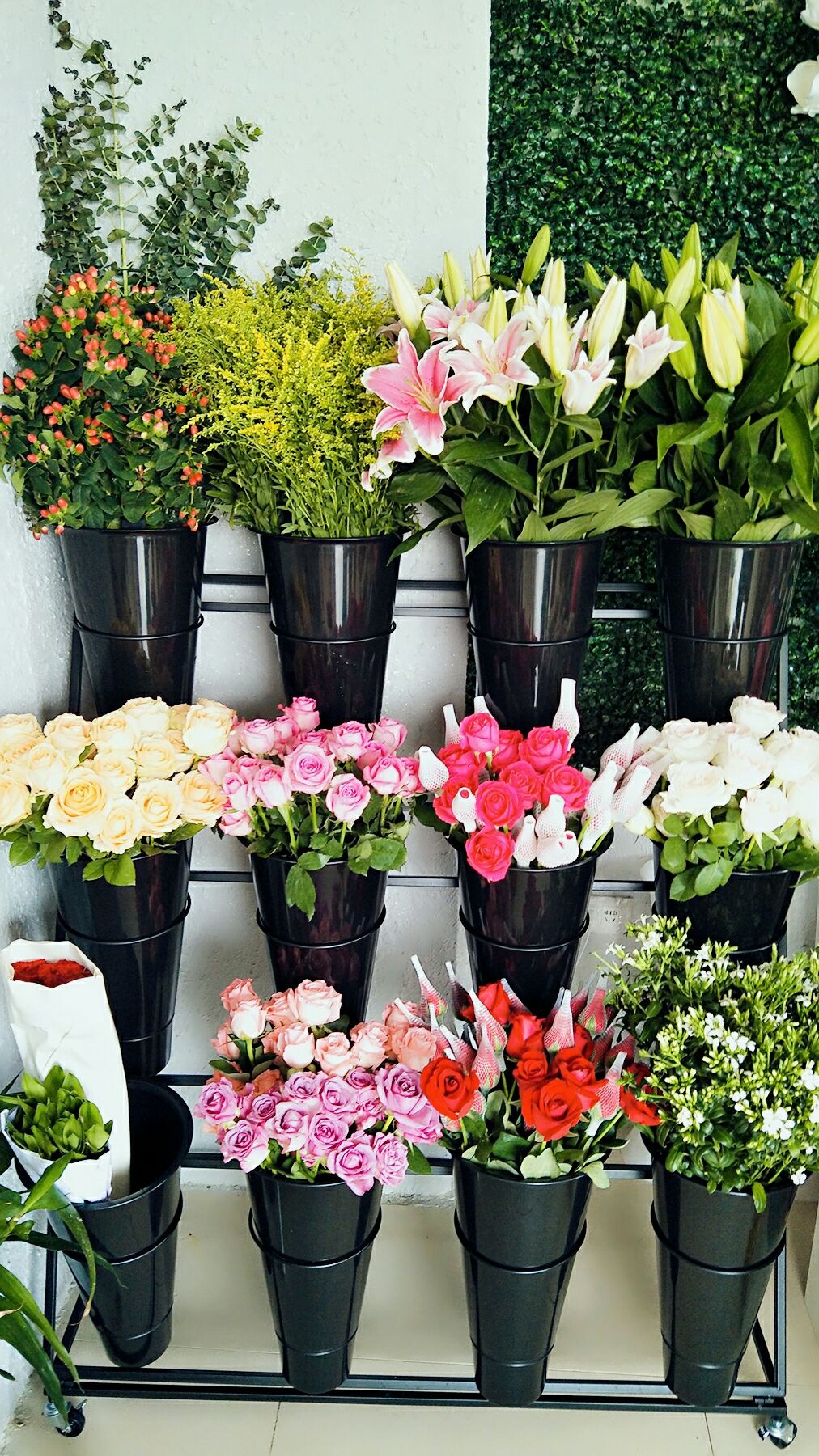 Lớn nhựa xô hoa đứng Giá hoa xô hoa Xô hoa kệ hoa Cửa hàng hoa đứng đám cưới nguồn cung cấp - Kệ ke trang tri