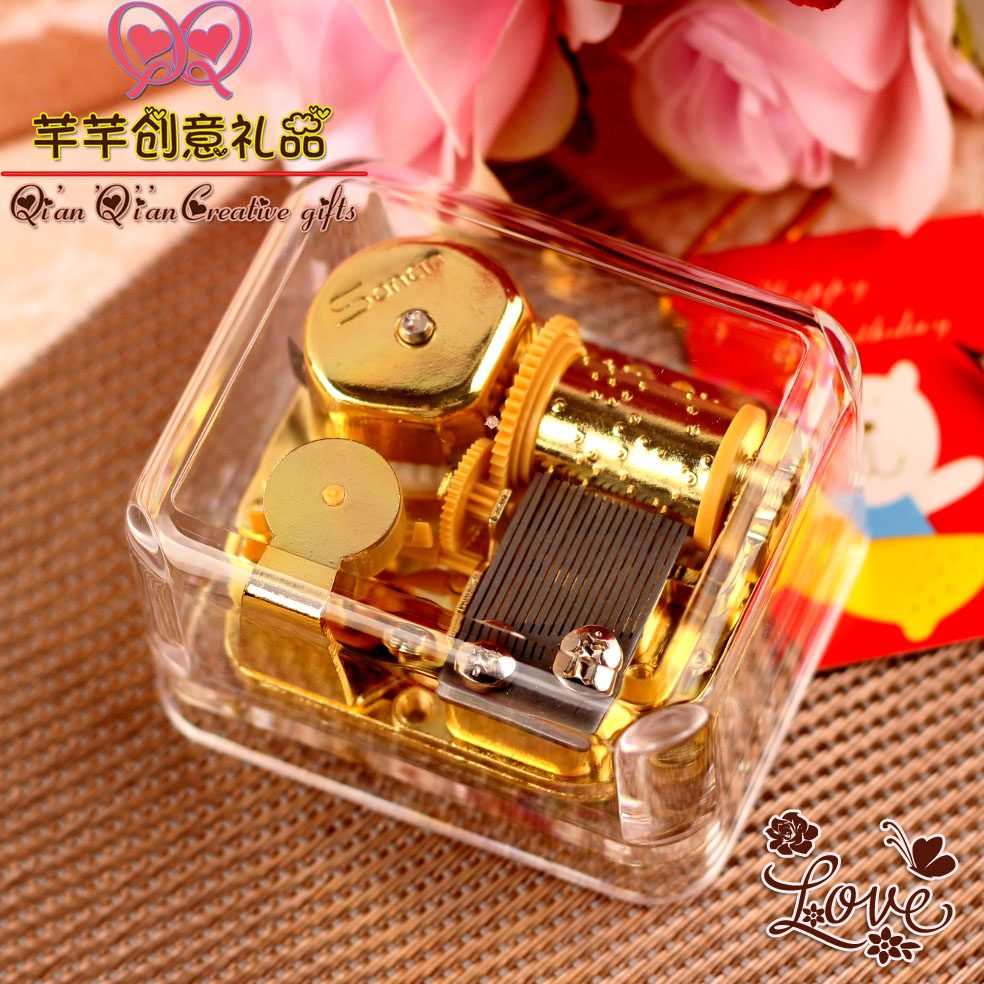 Clockwork Music Box Music Box Music Box metal movement transparent square Sky City men and women birthday children send girls