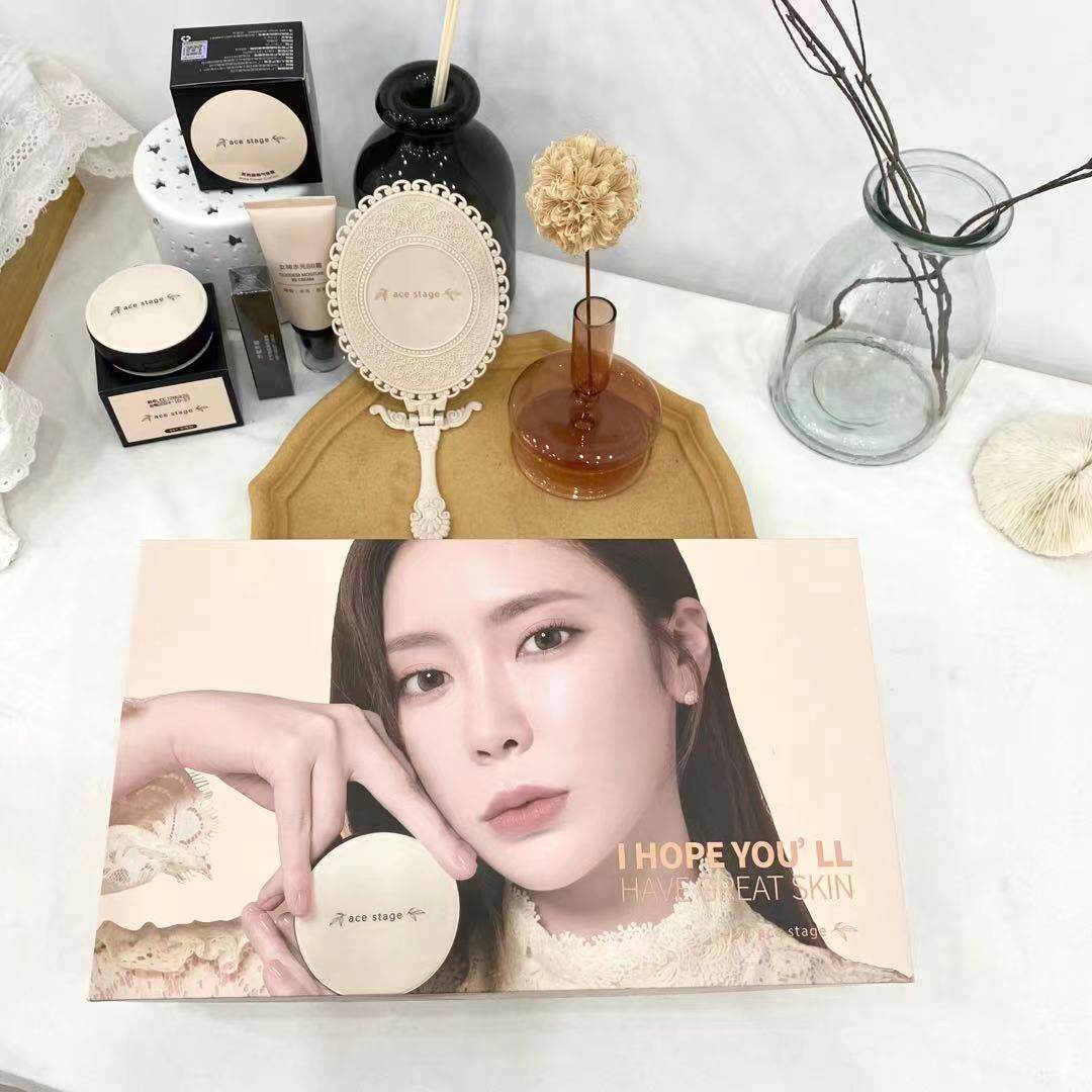 520 Valentine's Day gift box Korea's EniACE Li's Fashion Stage Air Cushion Frost BB Cream Suit Combination