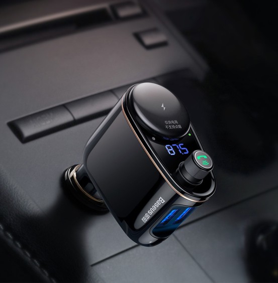 Double thought on-board mp3 player on-board charger 4 2 Bluetooth receiver on-board cigarette lighter extension