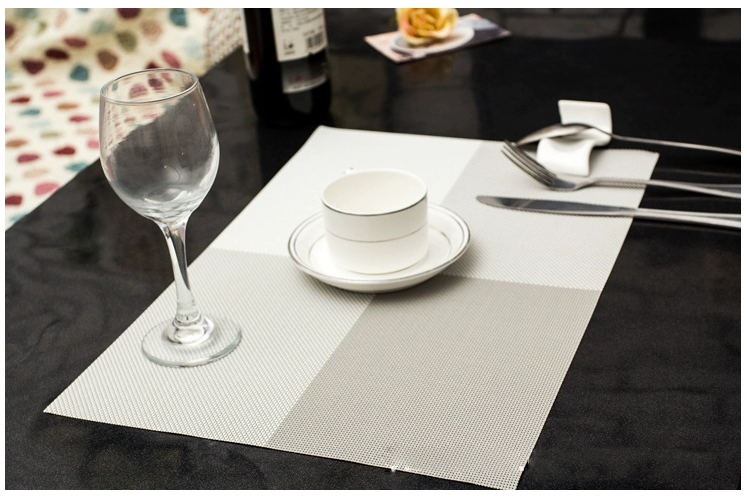 Chống trơn trượt cách điện PVC Continental Hotel thảm placemats bảng PVC dùng một lần sành sứ Tây pad màu nhà tấm màu xanh lá cây - Khăn trải bàn khăn trải bàn màu đỏ