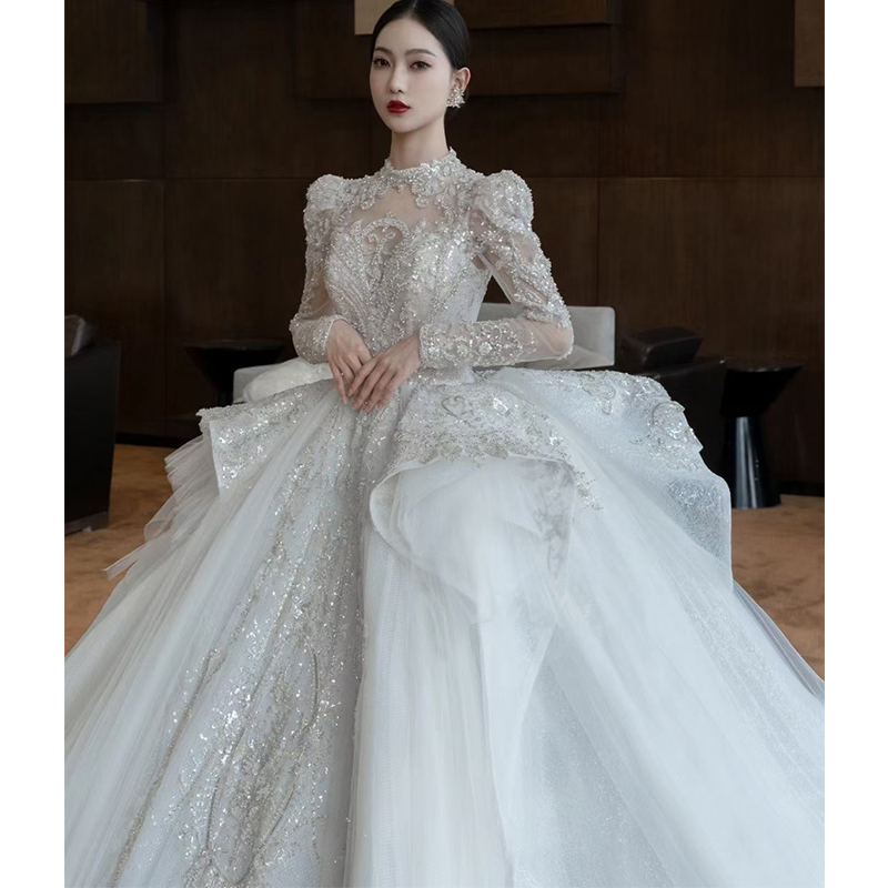 2023 main wedding dress Dress Bride Winter New Big Trailing Lady Palace Court Wind Reworking Style Long Sleeve V Collar Advanced-Taobao