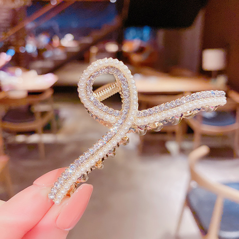 South Korea's Dongdaemun pearl rhinestone hair clip medium and large clip net red hair clip 2022 new trendy clip