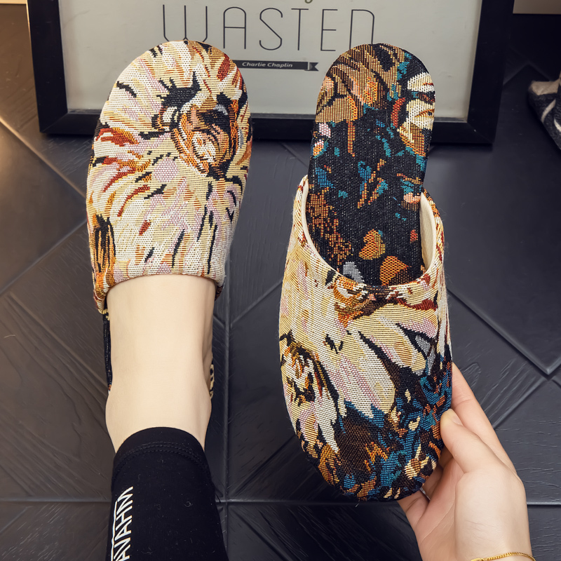 Spring, Autumn, and Winter Four-Season Chinese-Style Home Slippers for Men and Women, Indoor Couple's Non-Slip Printed Cotton and Linen Fashion Slippers