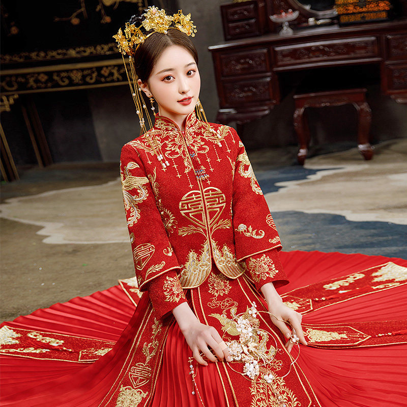 Xiuhe costume bride 2021 new wedding dress Chinese style dragon phoenix hanging toast wedding dress small person 2022