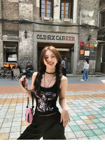 Модный летний кружевной топ с чашечками, красивая спина