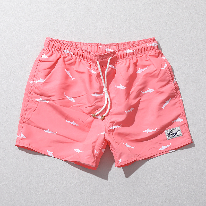 Men's Swim Trunks, Beach Fashion Three-Quarter Pants, Pink Shark Print, Suitable for Water, Quick-Drying Beach Shorts, Surfing Shorts for Men