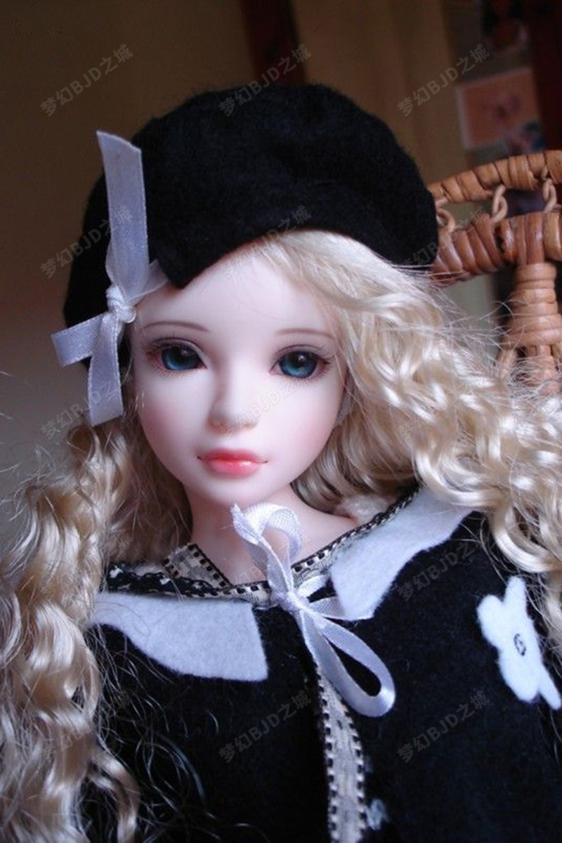 BJD doll 4 points Tatiana joint movable SD Humanoid doll