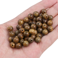 Зеленый сандал 8мм, диаметр отверстия около 1мм, 50 шт./упак.