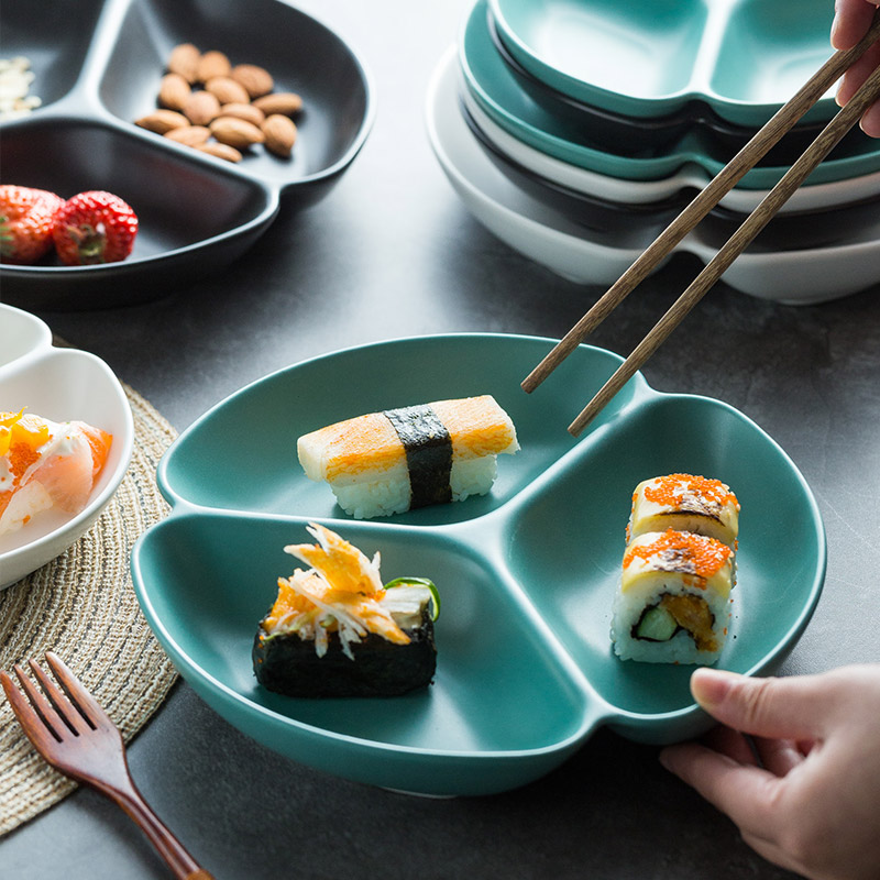 Nordic creative grid plate fruit separation disc tableware irregular porcelain plate cold dish plate fruit plate ceramic plate