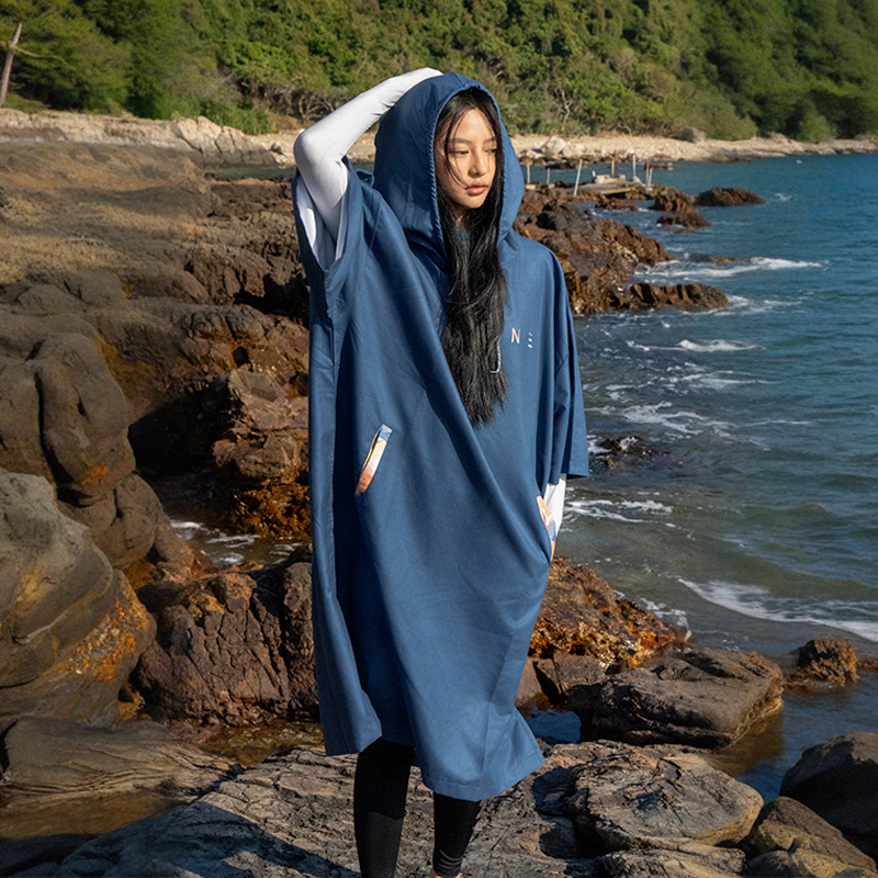 Nujune "Mountain Range" Surfing and Diving Hooded Towel, Windproof Sunshade Bath Towel, Quick-Dry Swimming Portable Changing Towel