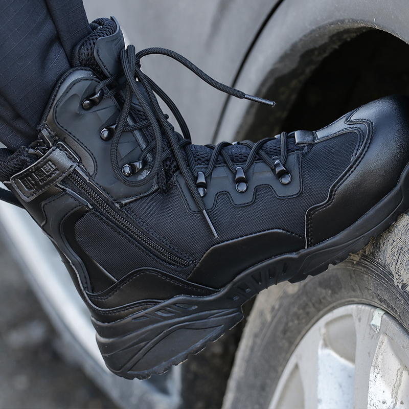 New-style combat boots men's special training security boots training shoes high-top combat ultra-light shock-absorbing spring and autumn black single boots