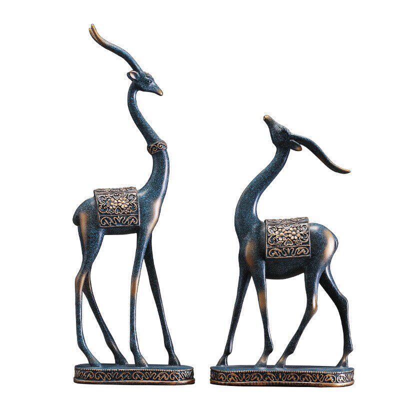 TV ark adornment brings fortune fortune deer a pair of American home contracted ark adornment suit deer places a porch handicraft