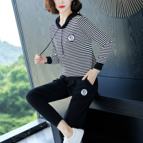 Designer Sportswear Striped Casual Sports Suit Women Spring Ocean Air Mom Loose Ice Silk Knit Two Sets Thin