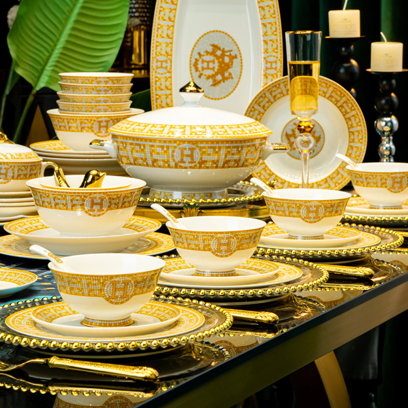 New High-End Underglaze Color Gold-Rimmed Hermes Tableware and Dishware Set for Home Use, Bone China, Nordic Light Luxury, Housewarming Gift