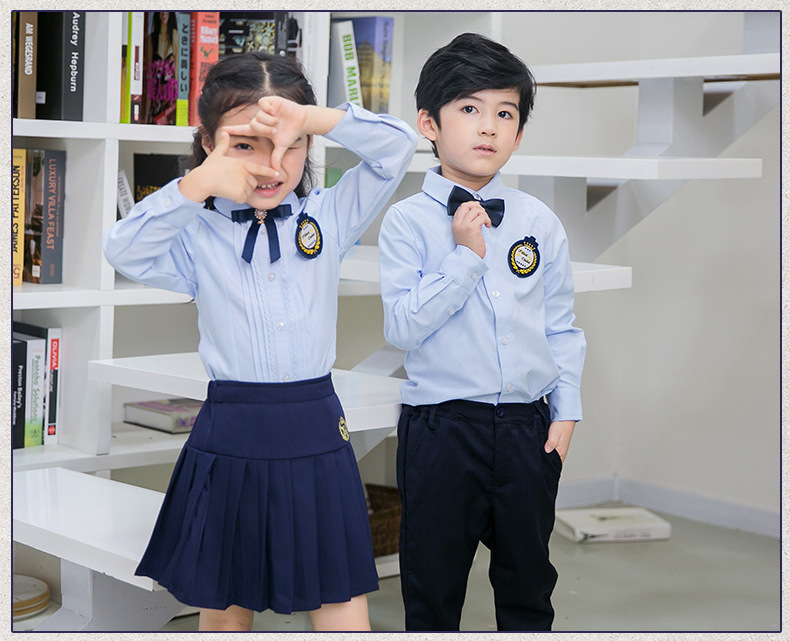 Áo sơ mi nữ màu xanh nhạt cho bé trai và bé gái áo dài tay mùa xuân và mùa thu lớn cho bé tiểu học biểu diễn đồng phục cotton thời trang cho bé