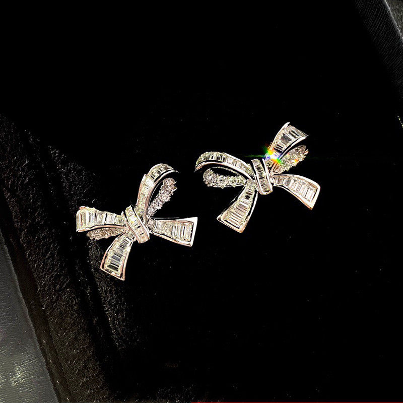 PT950 platinum tightly inlaid U.S. imported Moissanite ladder square bow earrings full of diamonds fashion earrings earrings ins