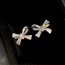 PT950 Platinum Tight Inlaid US Imports Mossan Diamond Stairway Butterfly Knot Ear full drill Fashion Ear Pendant Earrings
