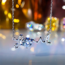 18K white gold USA imported mosanstone group inlaid LOVE letter lock bone chain 1 carat pure silver original and delicate necklace