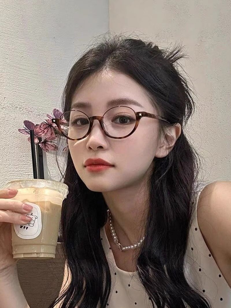 Retro Tortoiseshell Bookish Style Half-Rim Glasses for Women with Myopia, Customizable Prescription, Japanese Style Oval Small Frame Eyeglass Frames