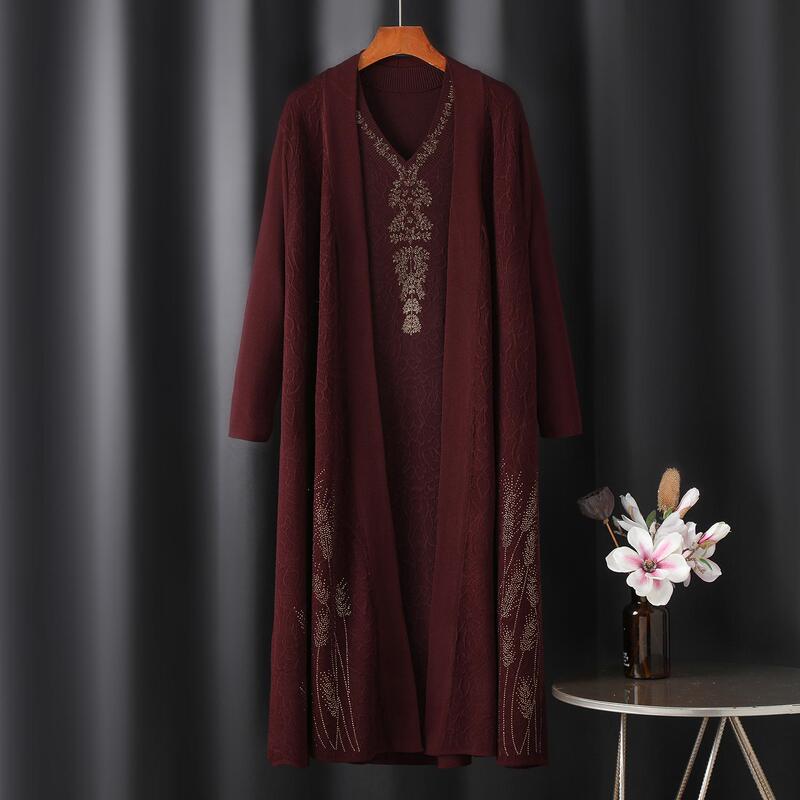 Middle-Aged and Elderly Women's Plus-Size Ice Silk Shiny Diamond Knitted Cardigan Spring and Autumn Two-Piece Long Skirt Outerwear Set Mother's Clothing Middle-Aged and Elderly Women's Plus-Size Ice Silk Shiny Diamond Knitted Cardigan Spring and Autumn Two-Piece Long Skirt Outerwear Set Mother's Clothing