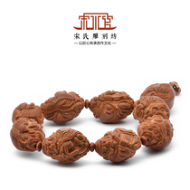 Song Shui Guan ● Ying Wan Ying Zhong Kui 2 2 old oil nuclear big seed olive core Bracelet Mens nuclear carving pure hand carving