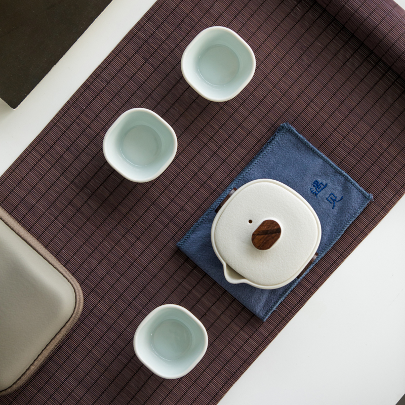 Vegetation school ceramics to crack a pot of three portable travel to receive package Japanese kung fu tea set