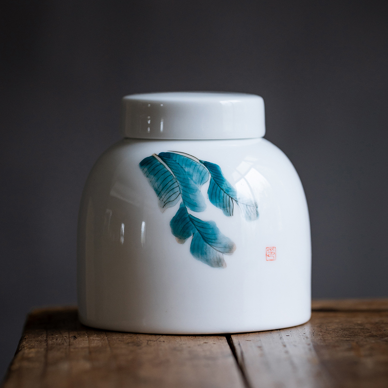 Vegetation school white porcelain hand - made ceramic POTS small tea caddy fixings warehouse sealed storage tank and tea pot of tea set