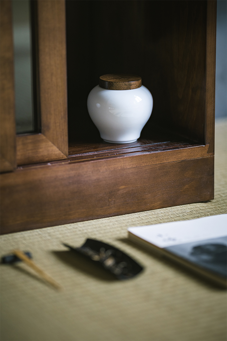 Vegetation school ceramic tea pot of white porcelain wooden cover seal pot receives the size of household black tea pu - erh tea POTS