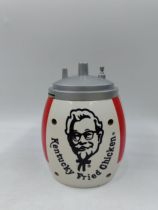 Second-hand KFC grandpa fried chicken bucket shaped radio toy KFC old toy collection