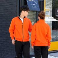 Модели с оранжевыми и бархатными толстыми