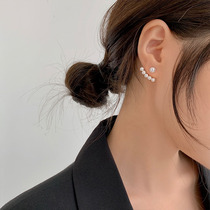 Korean pearl earrings female summer niche sterling silver senior sense 2021 New Tide design sense simple French earrings