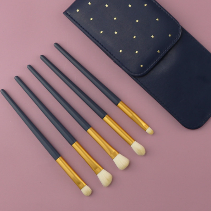 Er grape eye shadow brush set eye eye shadow giant cheap nose shadow brush detail eye shadow smudge brush Cangzhou super soft