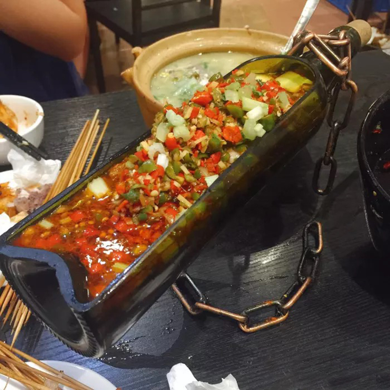 Artistic conception dishes creative dining room hotel plate characteristic personality tableware glass magic wine bottle cold dish salad tableware